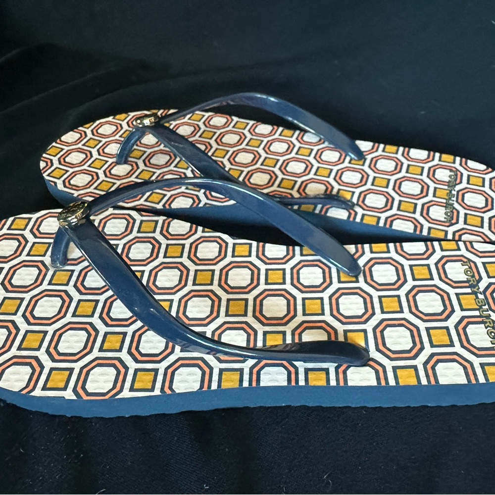 Tory Burch Navy Strap Geometric Flip Flops new - Picture 4 of 12
